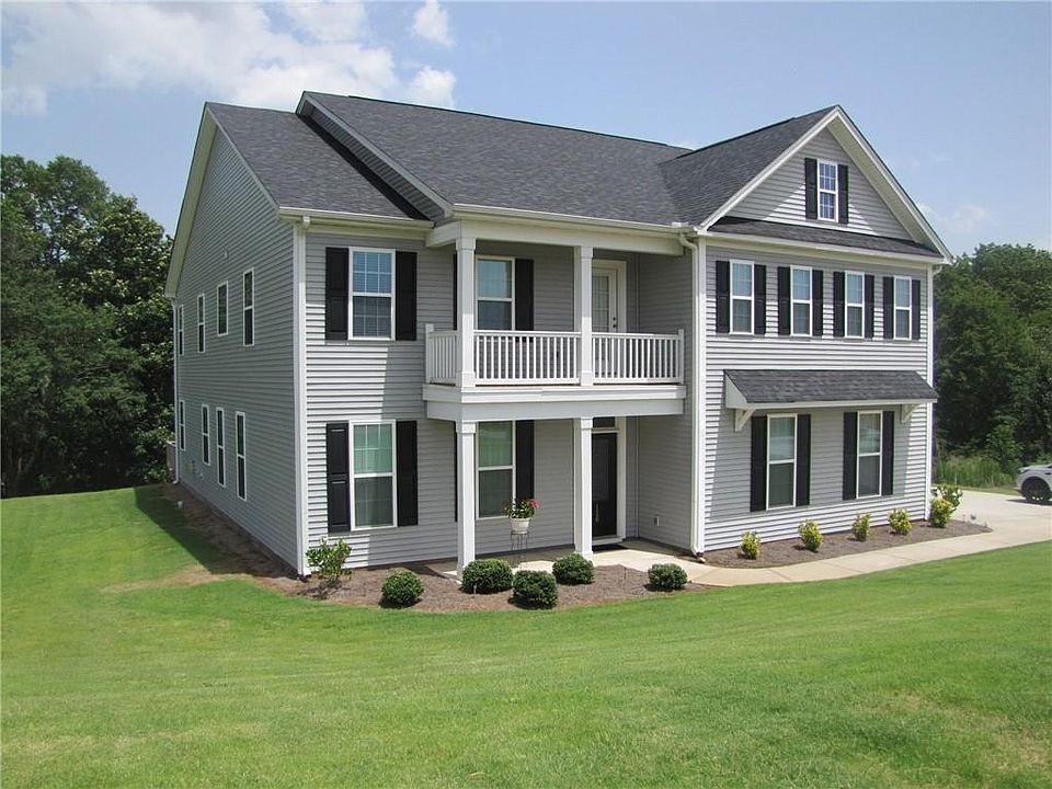 Holmes Legal Group LLC Wells,  Office