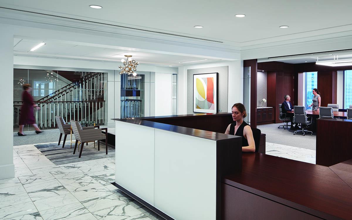 Barnes & Thornburg LLP Chicago, IL Office