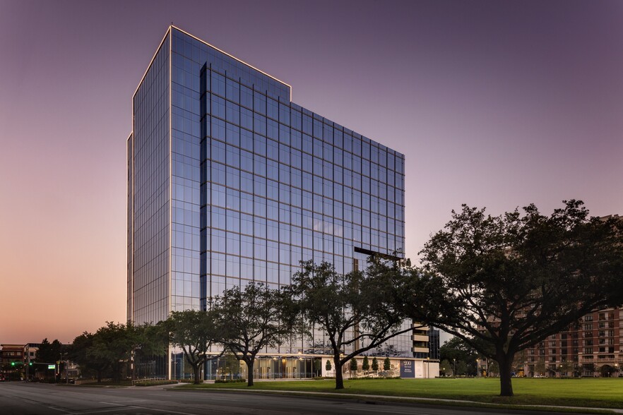 Shrader & Associates L.L.P Houston,  Office