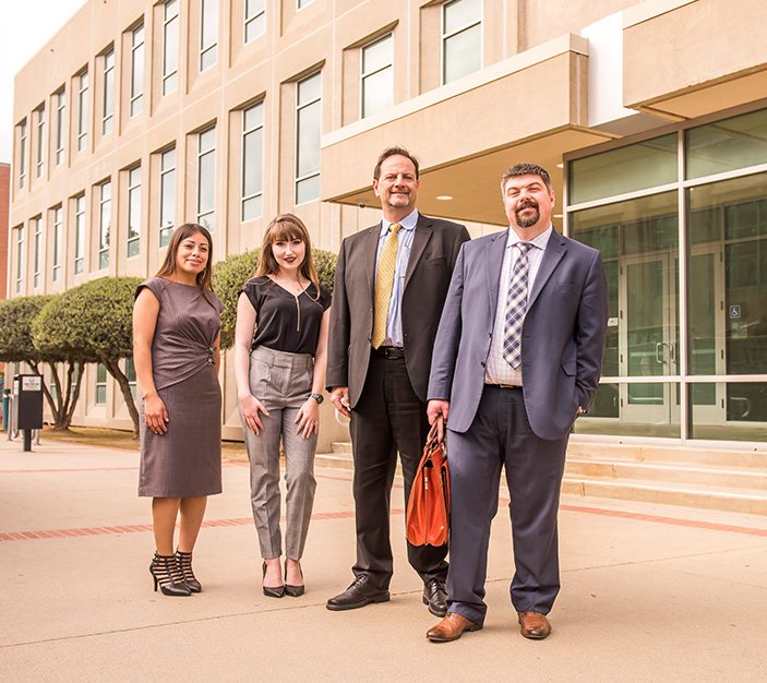 Law Offices of William V. Pernik Salinas,  Office