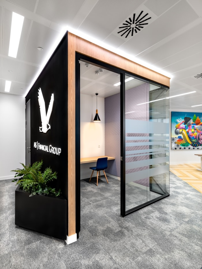 Lupicinio International Law Firm Madrid, Spain Office