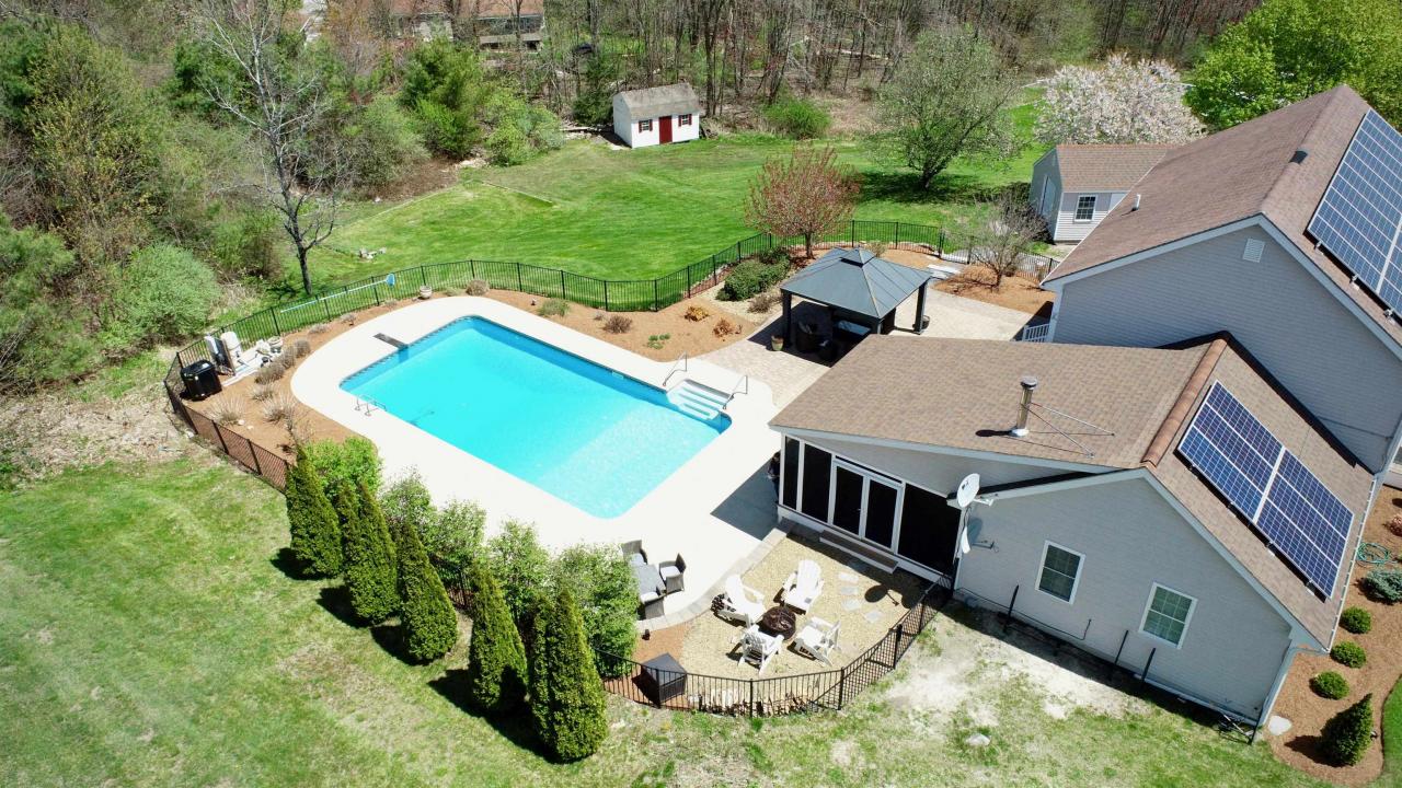 Broker's Title & Closing, LLC Londonderry,  Office