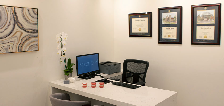 The Farias Firm, PC Encino,  Office