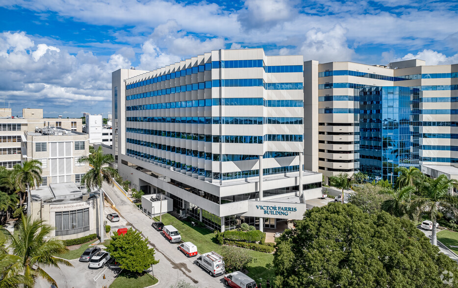 Dunwody White & Landon, PA Palm Beach, FL Office