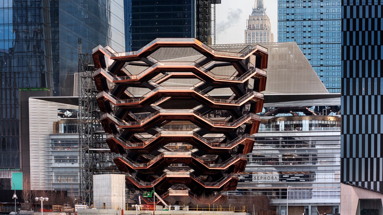 Stonberg Moran, LLP New York City,  Office