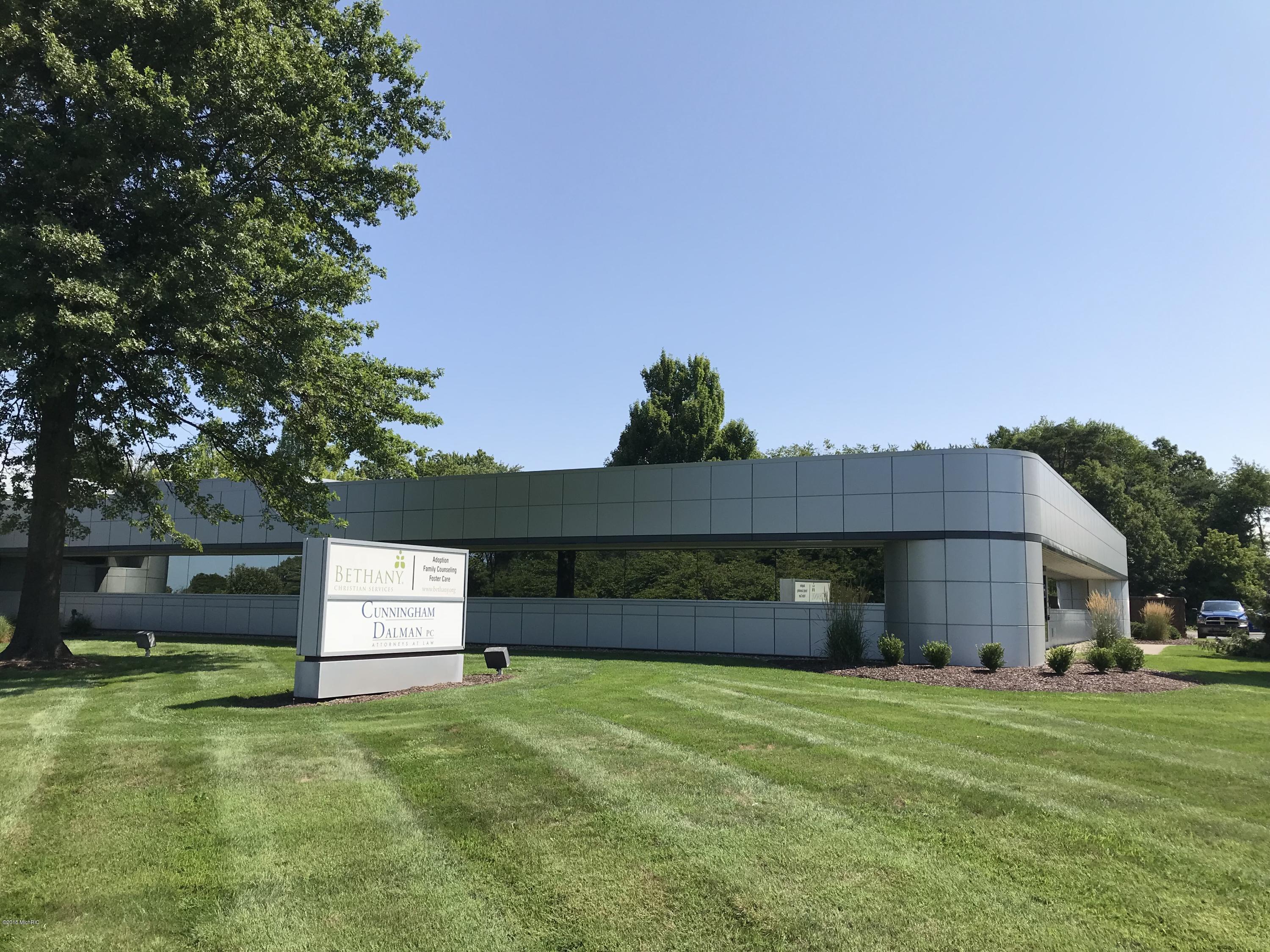 Cunningham Dalman P.C Holland,  Office