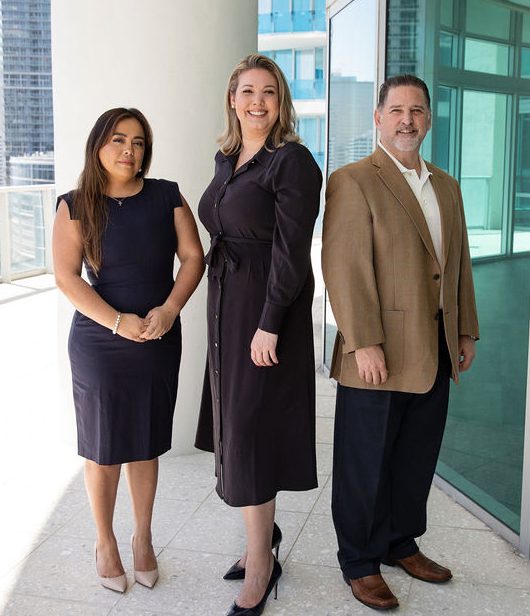 Reyes & Luna Law Firm Coral Gables,  Office