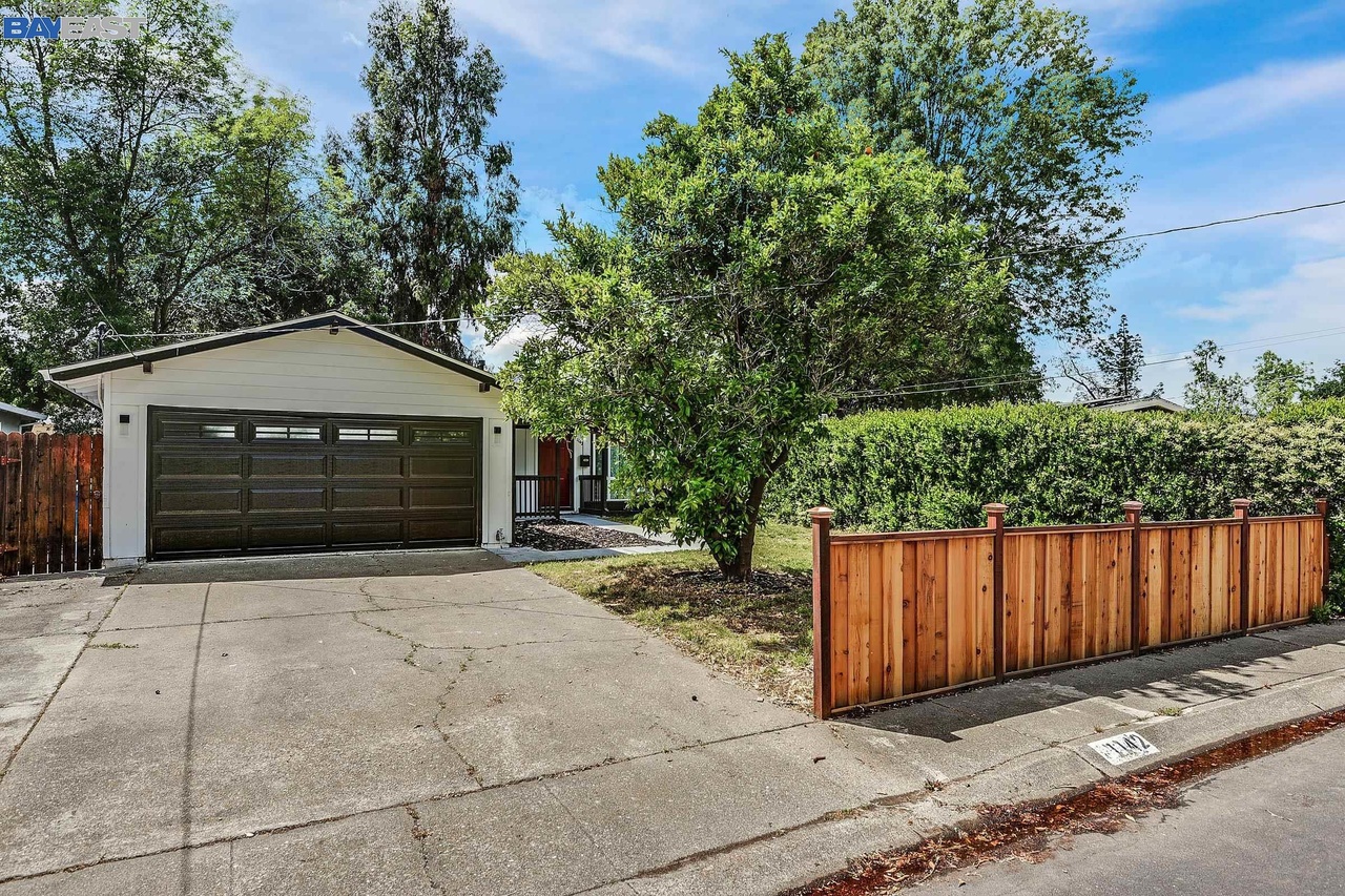 Sellar Hazard & Lucia Concord, CA Office