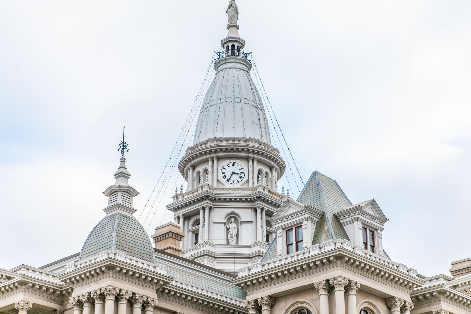 Stuart & Branigin LLP Lafayette, IN Office