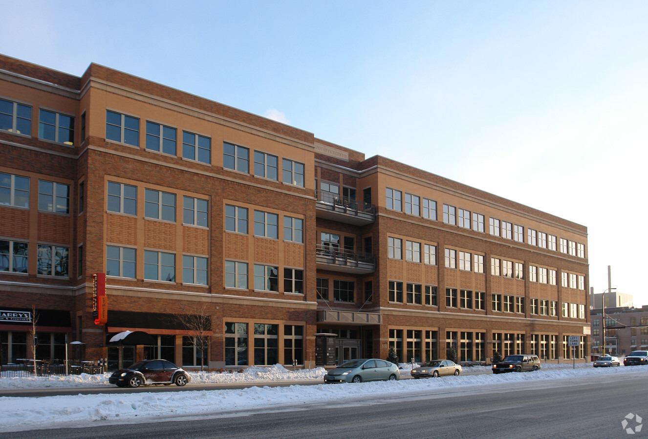 Zelle LLP Minneapolis, MN Office