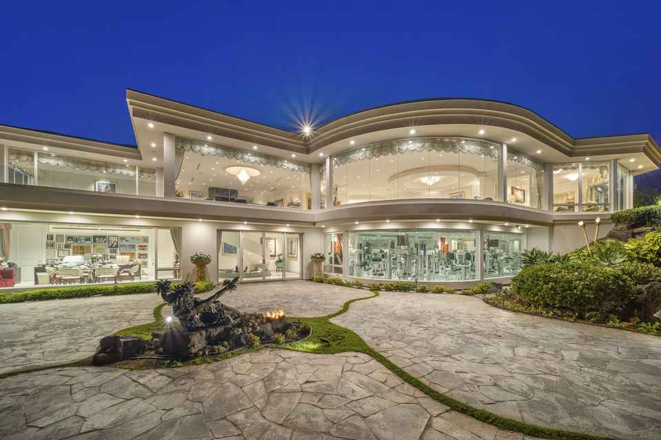 J. Stephen Street Honolulu,  Office