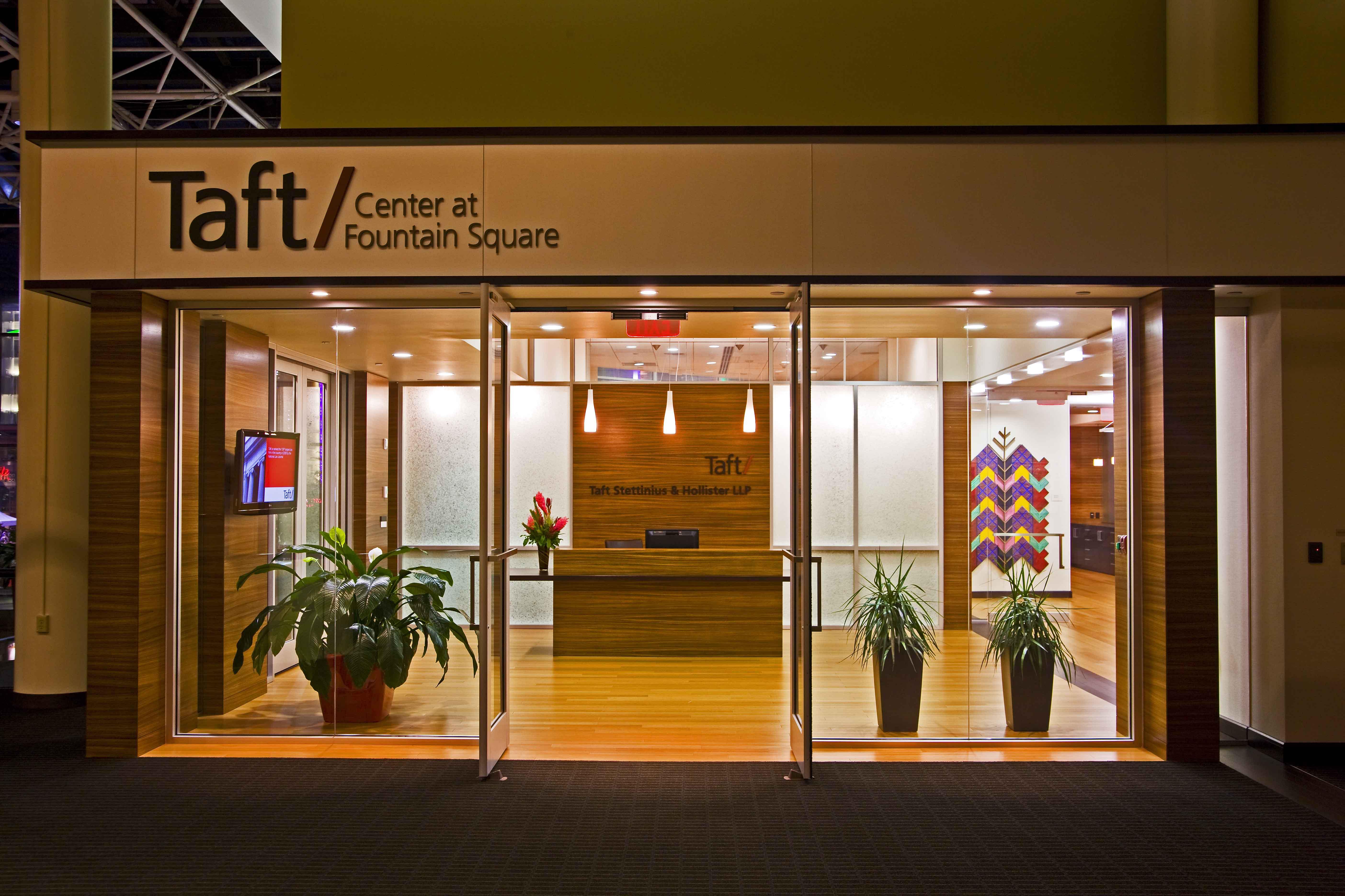 Taft Stettinius & Hollister LLP Cincinnati, OH Office