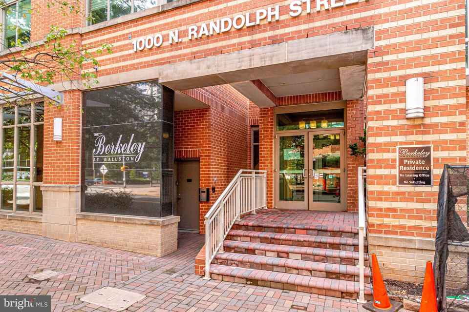 Johnson & Associates, Inc Arlington, VA Office
