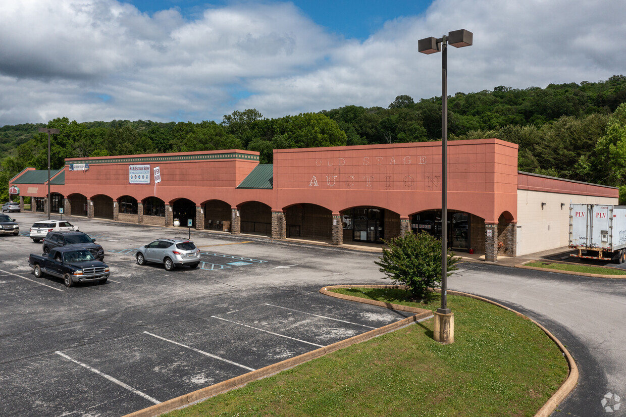 Lester Law Hixson, TN Office