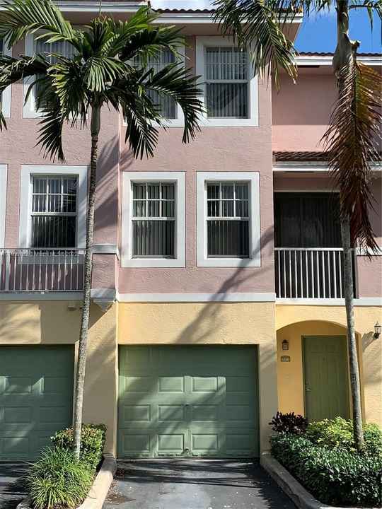 Lovegrove & Lastella, PLLC Coral Springs,  Office