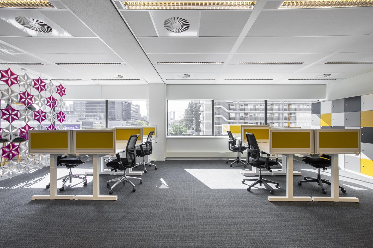 Kneppelhout Korthals Advocaten Rotterdam, Netherlands Office