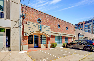 Murray & Murray A PC Woodland Hills, CA Office