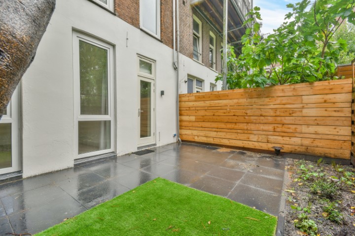 Hoogenraad & Haak Amsterdam, Netherlands Office