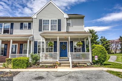 The Law Office of David C. Deal Crozet,  Office