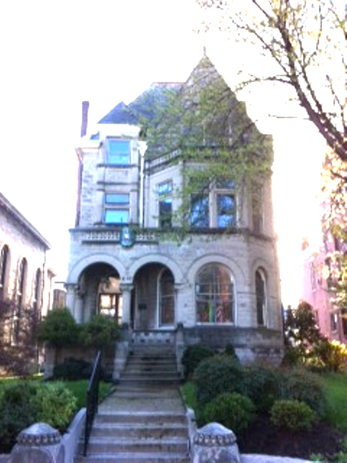 Adams Hayward and Welsh Louisville, KY Office