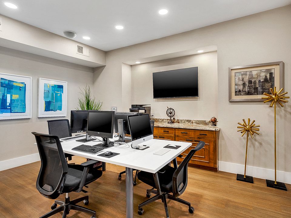 The Julian Firm, P.C Lewisville,  Office