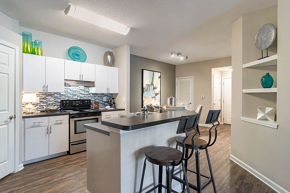 The Hudson Law Firm, LLC Woodstock, GA Office