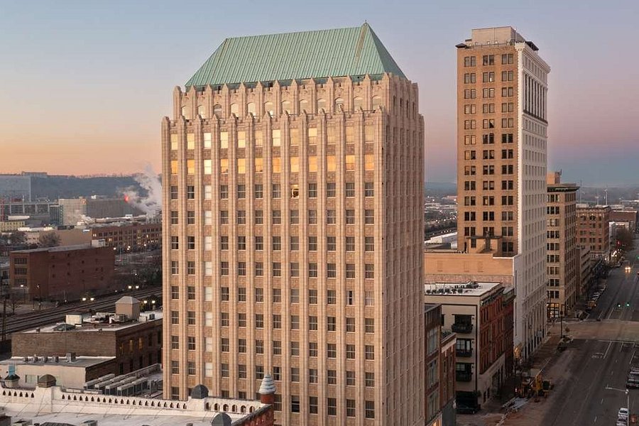 Redden, Mills, Clark & Shaw, LLP Birmingham, AL Office