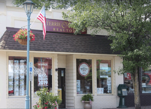 The Law Office of Paul Grosso Elmwood Park,  Office