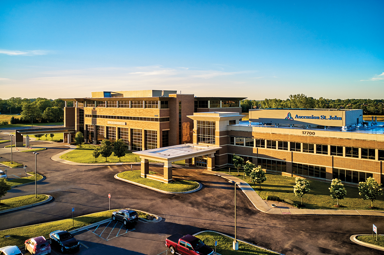 Michigan Law Center Macomb,  Office