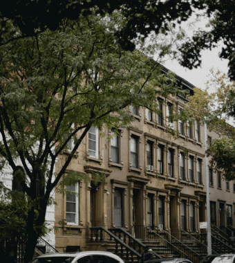 Moldovan Law Firm Edgewater,  Office