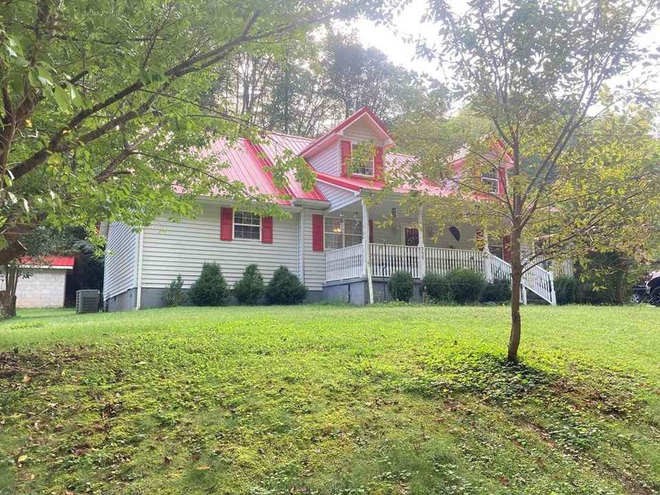 Thompson & Kennedy, PLLC Pikeville,  Office