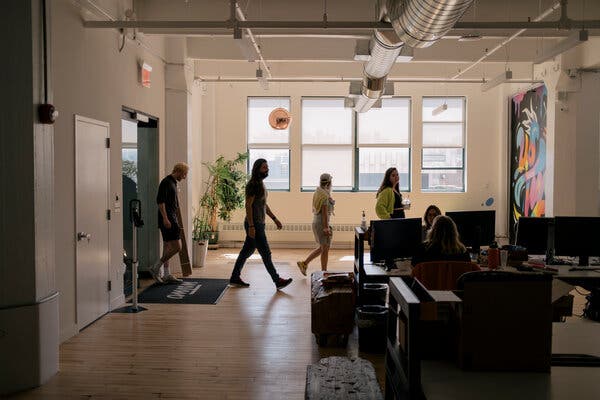 Hennessey & Bienstock LLP New York City, NY Office