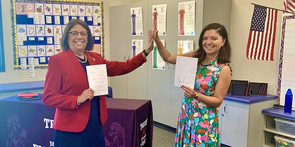 Smith, Currie & Hancock LLP Los Angeles, CA Office