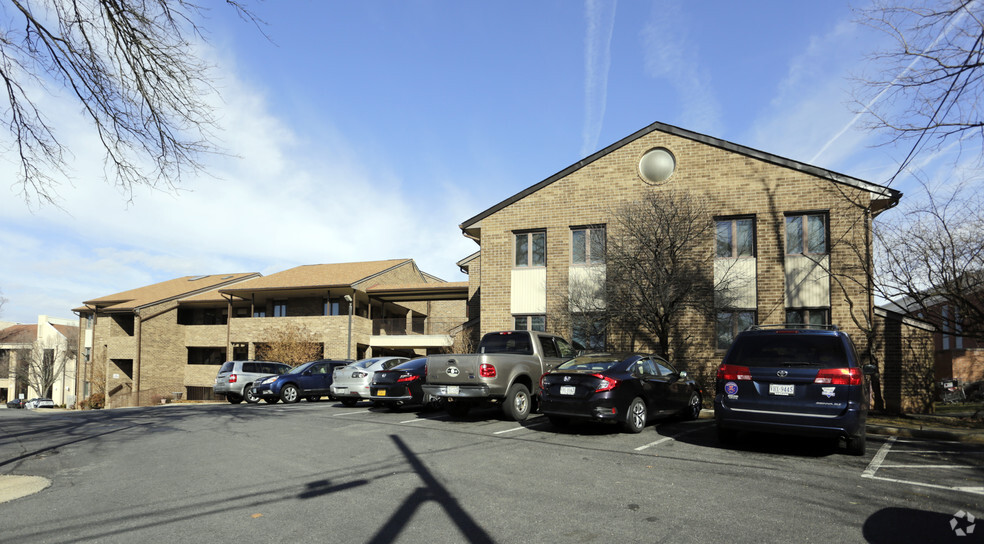 A. Mark Nicewicz Oakton, VA Office