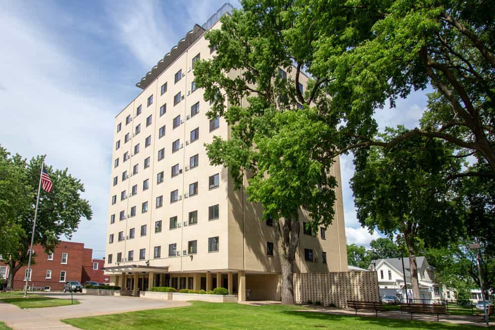 Badger Lawyer La Crosse,  Office