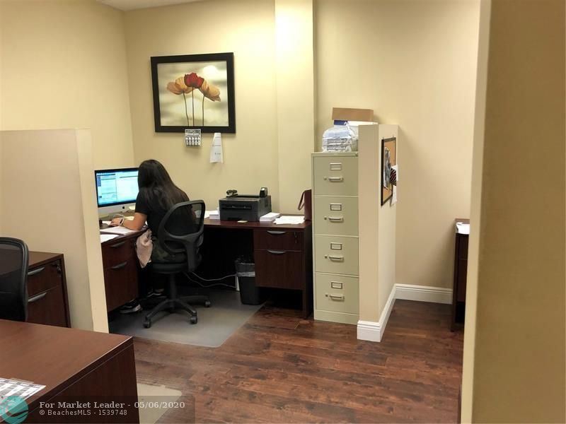 Naderpour & Associates PA Hollywood,  Office