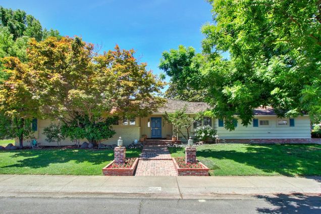 Salem & Green Sacramento, CA Office