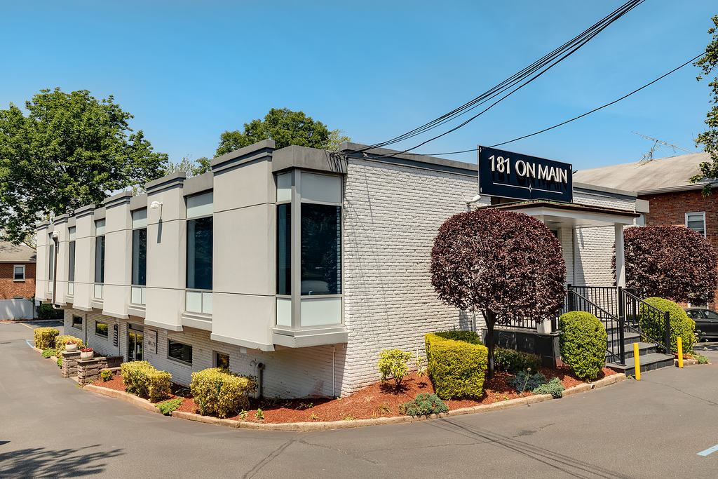 Ettinger Law Firm Huntington, NY Office