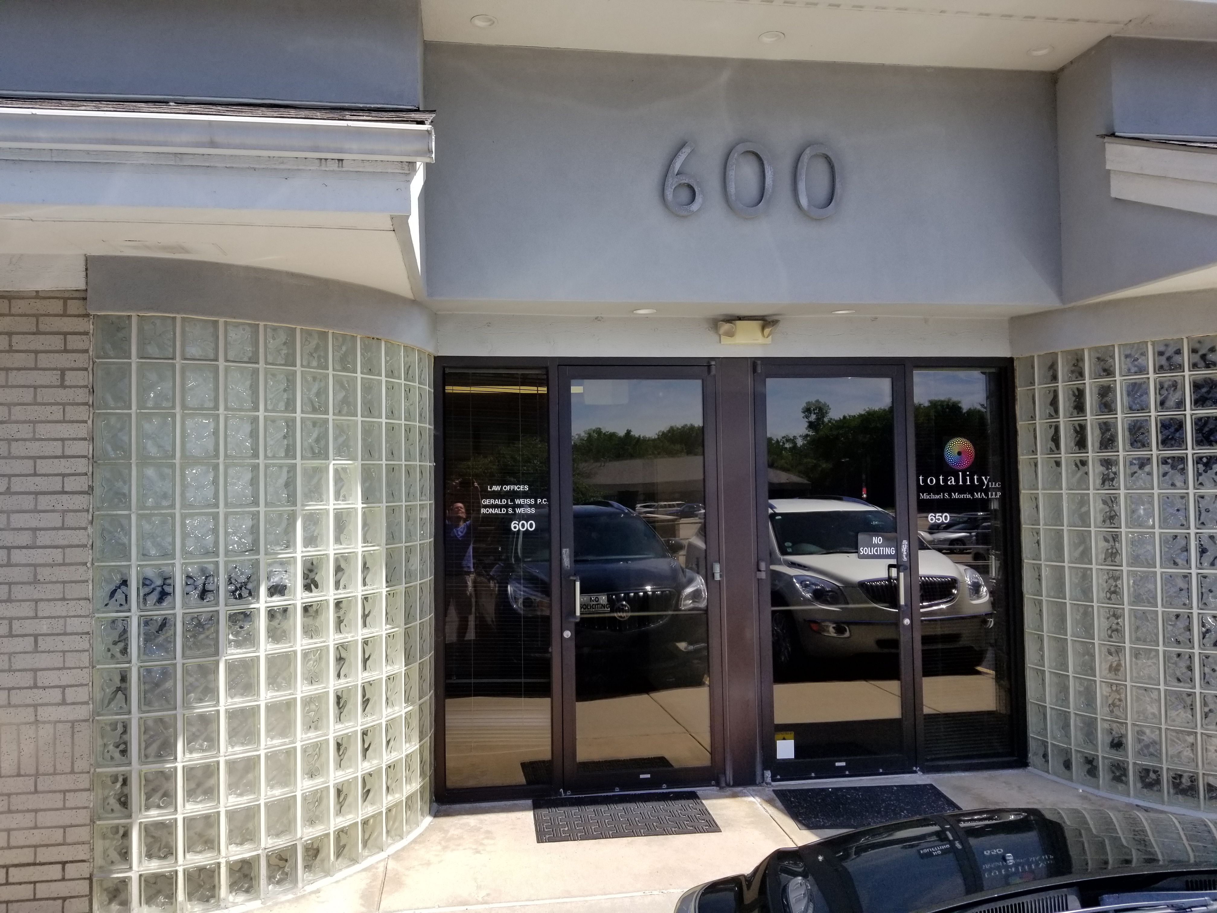 Ronald S. Weiss, Attorney & Counselor West Bloomfield, United States Office