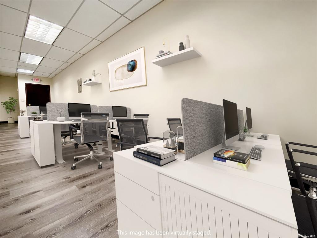 Chalos & Co, PC Oyster Bay,  Office
