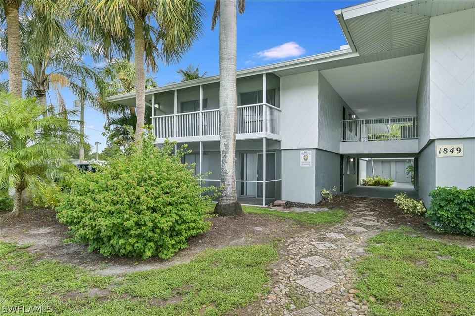 Freidin & Inglis, P.A Fort Myers,  Office