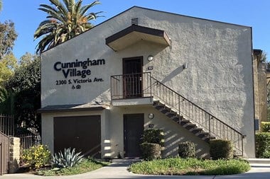 Victoria Associates Los Angeles,  Office