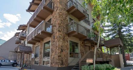 Praxidice PC Aspen,  Office