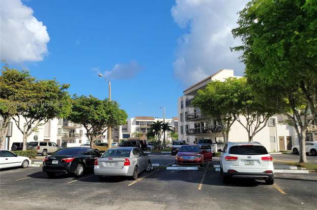 The Ticket Clinic Miami, FL Office