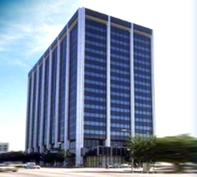 Law Offices of Anat Resnik Encino,  Office