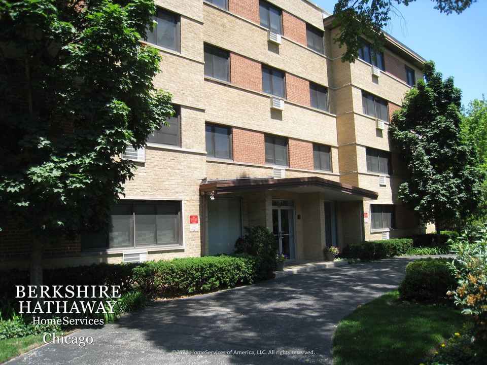 Eftekhari Law offices, LLC Evanston,  Office