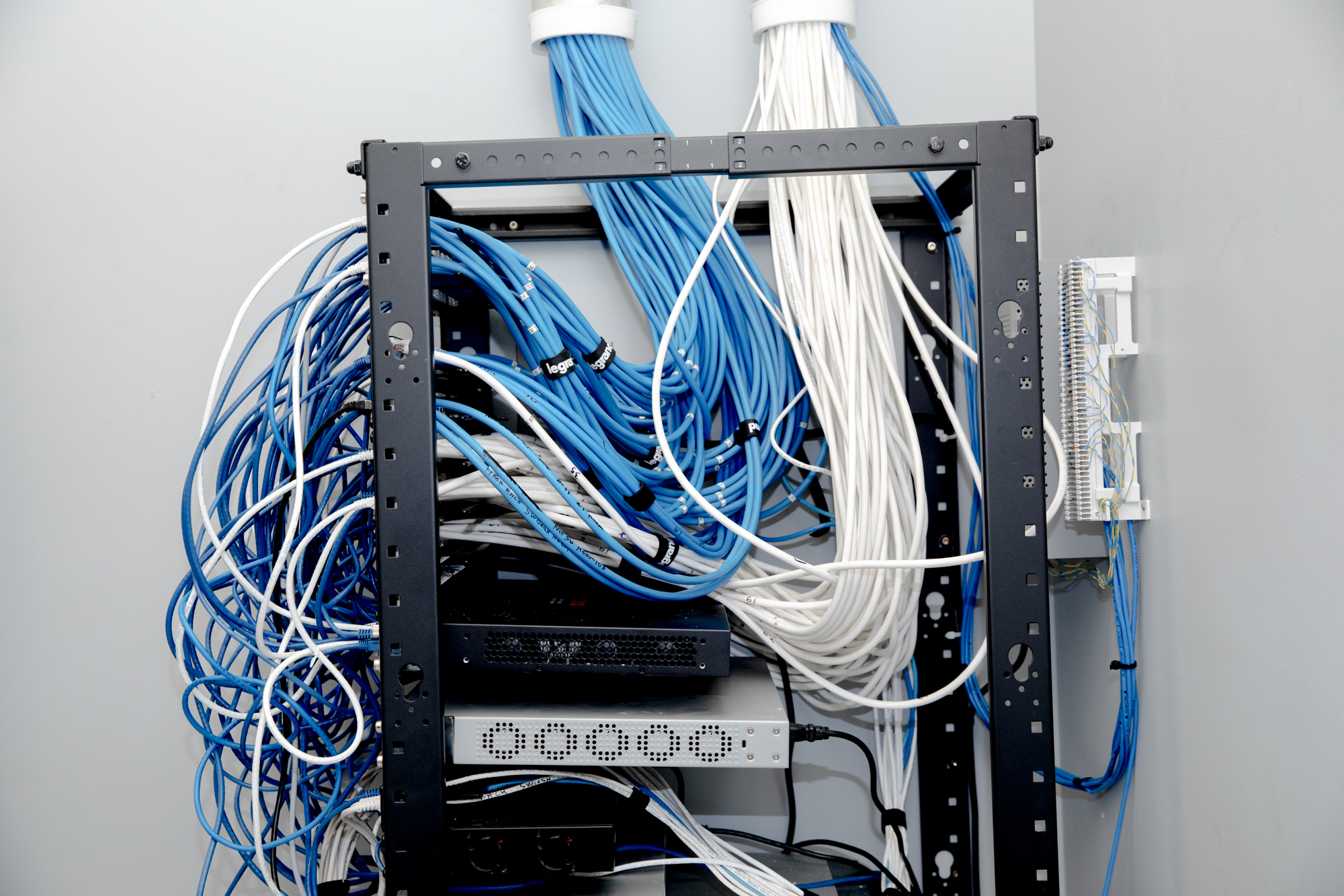 LAW OFFICE OF SCOTT CARLSON Hartford,  Office