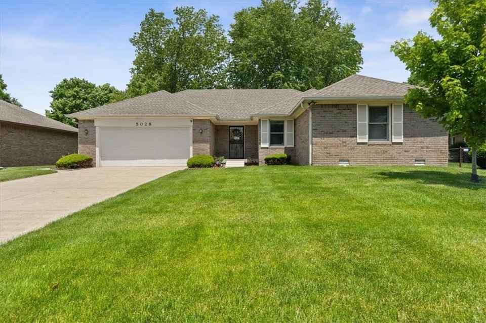 Stewart & Stewart Attorneys Greenwood, IN Office