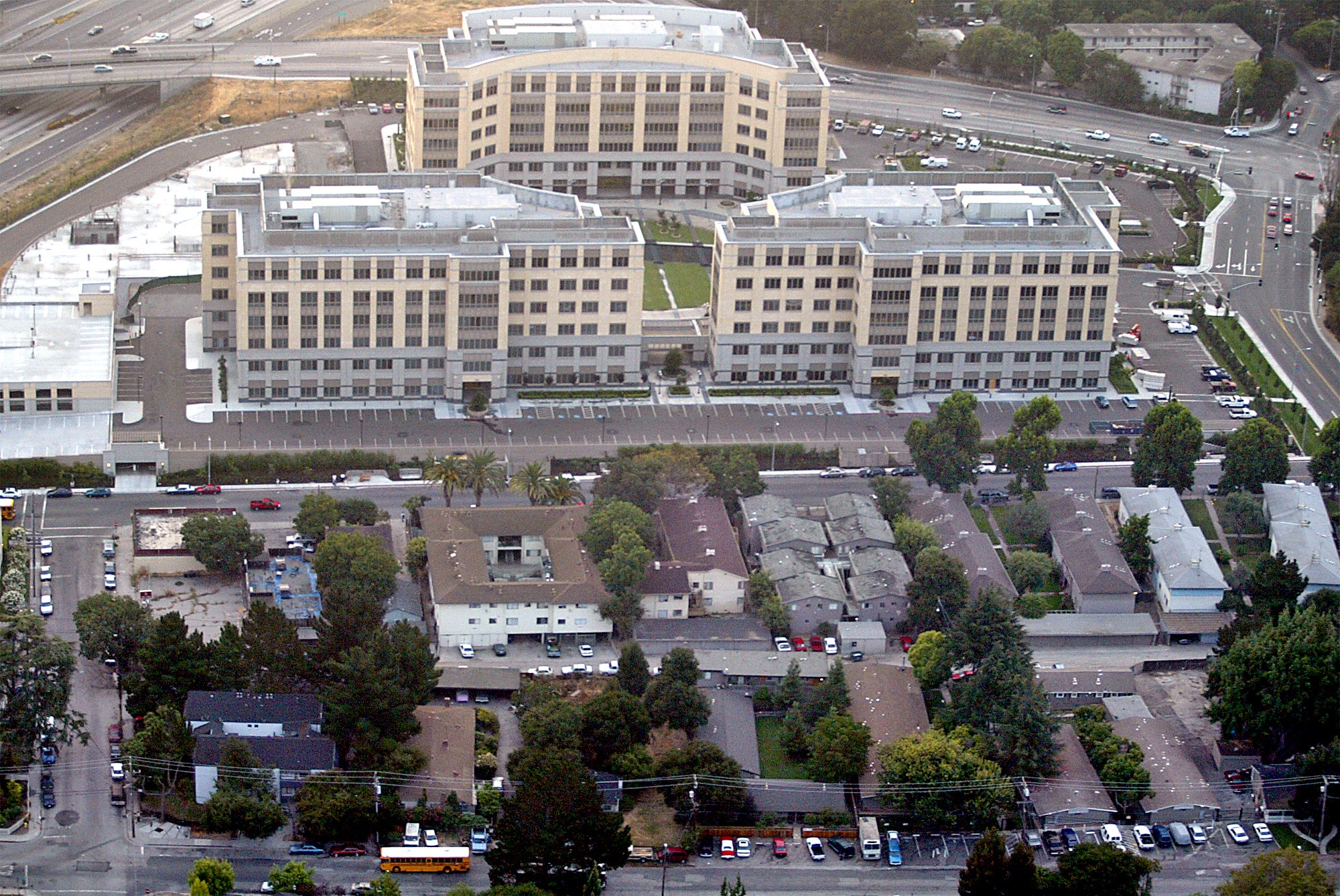 DLA Piper East Palo Alto, CA Office