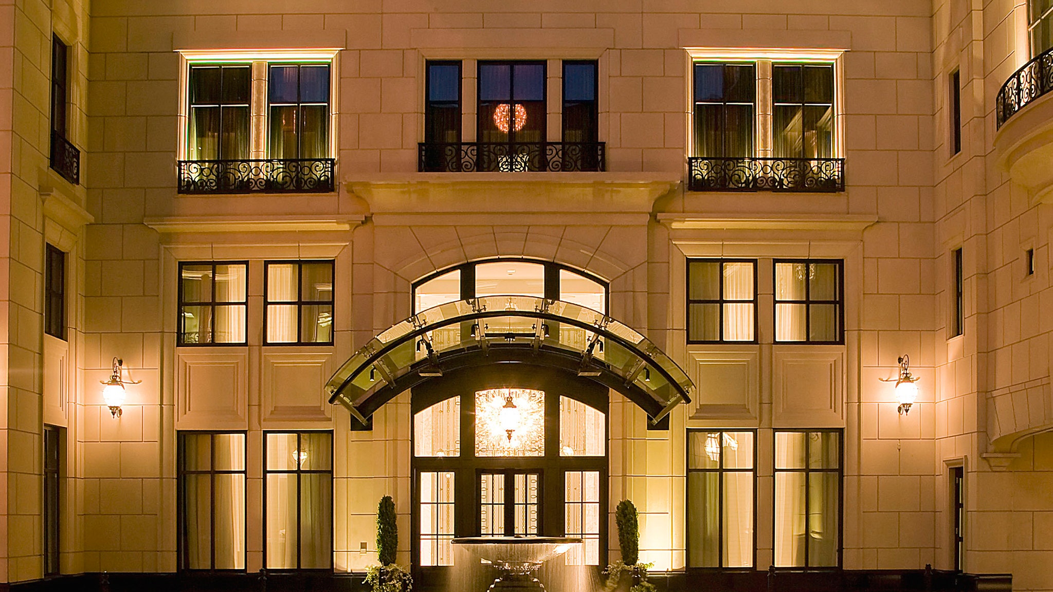 Brown, LLC Chicago, IL Office